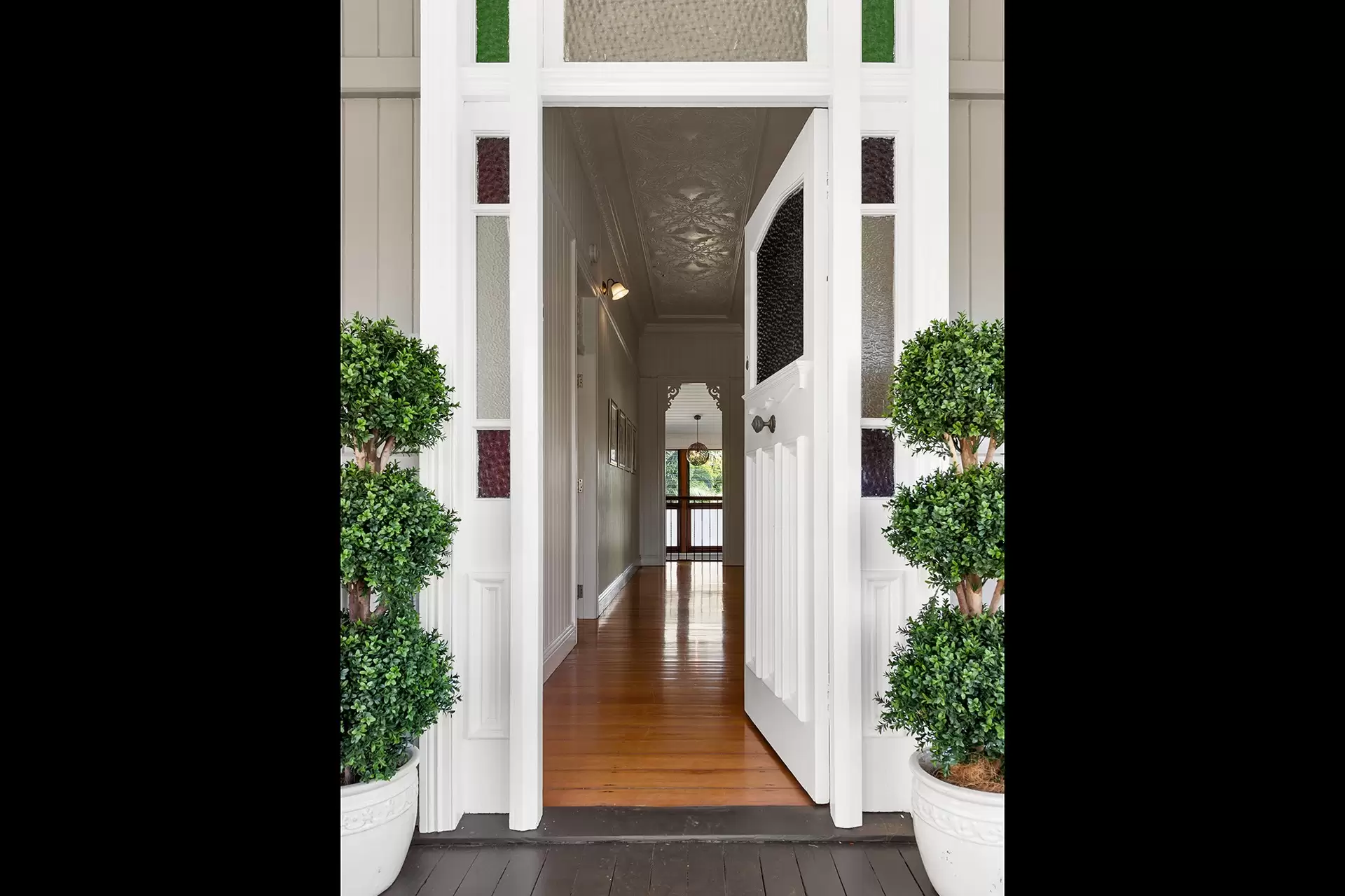 38 Park Avenue, Clayfield Sold by  - image 1