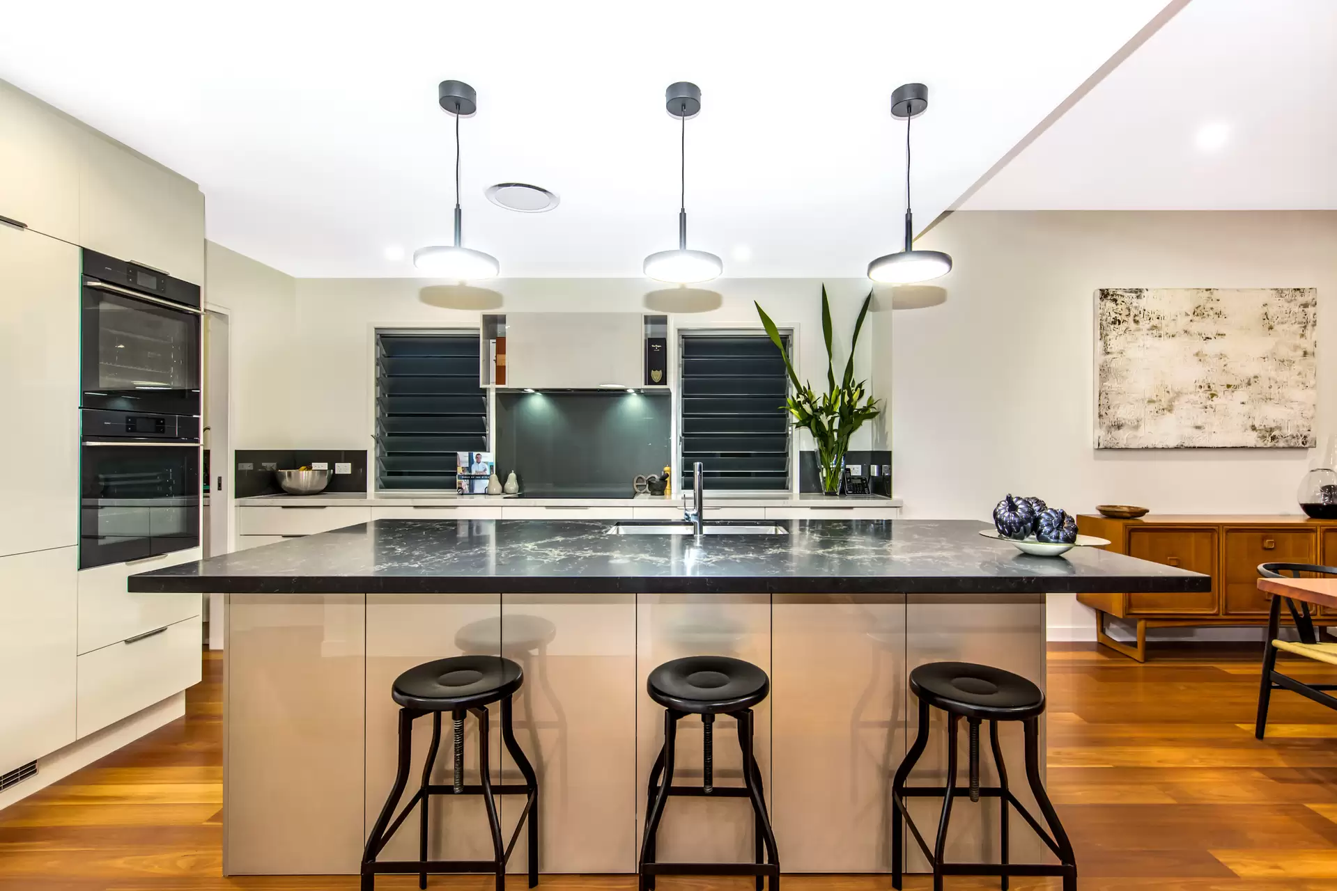 73 Welbeck Street, Alderley Sold by Queensland Sotheby's International Realty - image 1