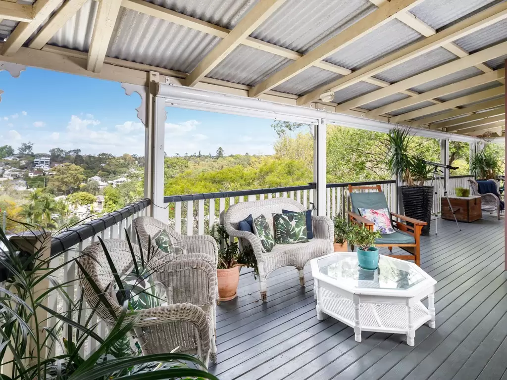108 Birdwood Terrace, Auchenflower Sold by  - image 1