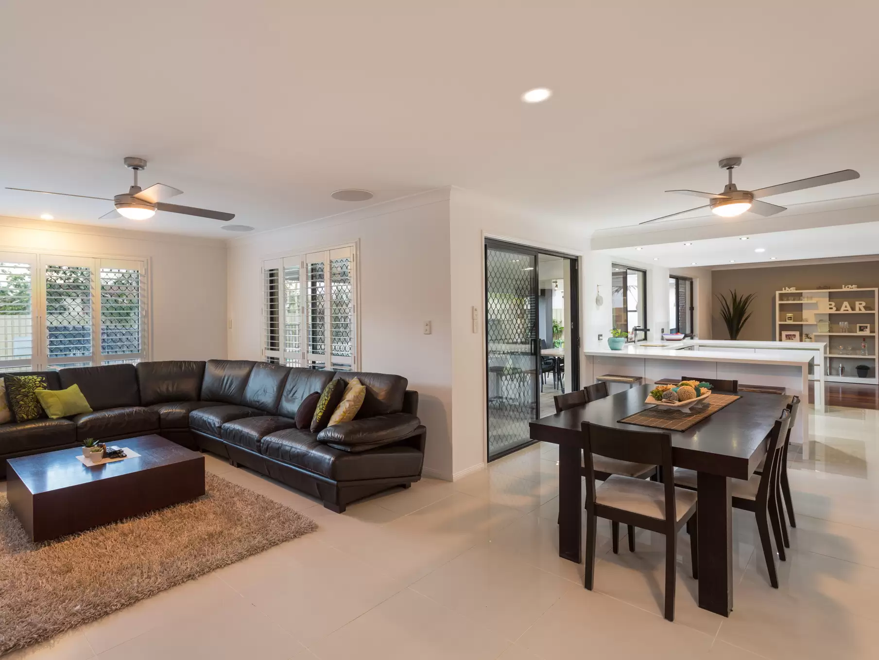 32 Tropicana Circuit, Burleigh Waters Sold by Queensland Sotheby's International Realty - image 1