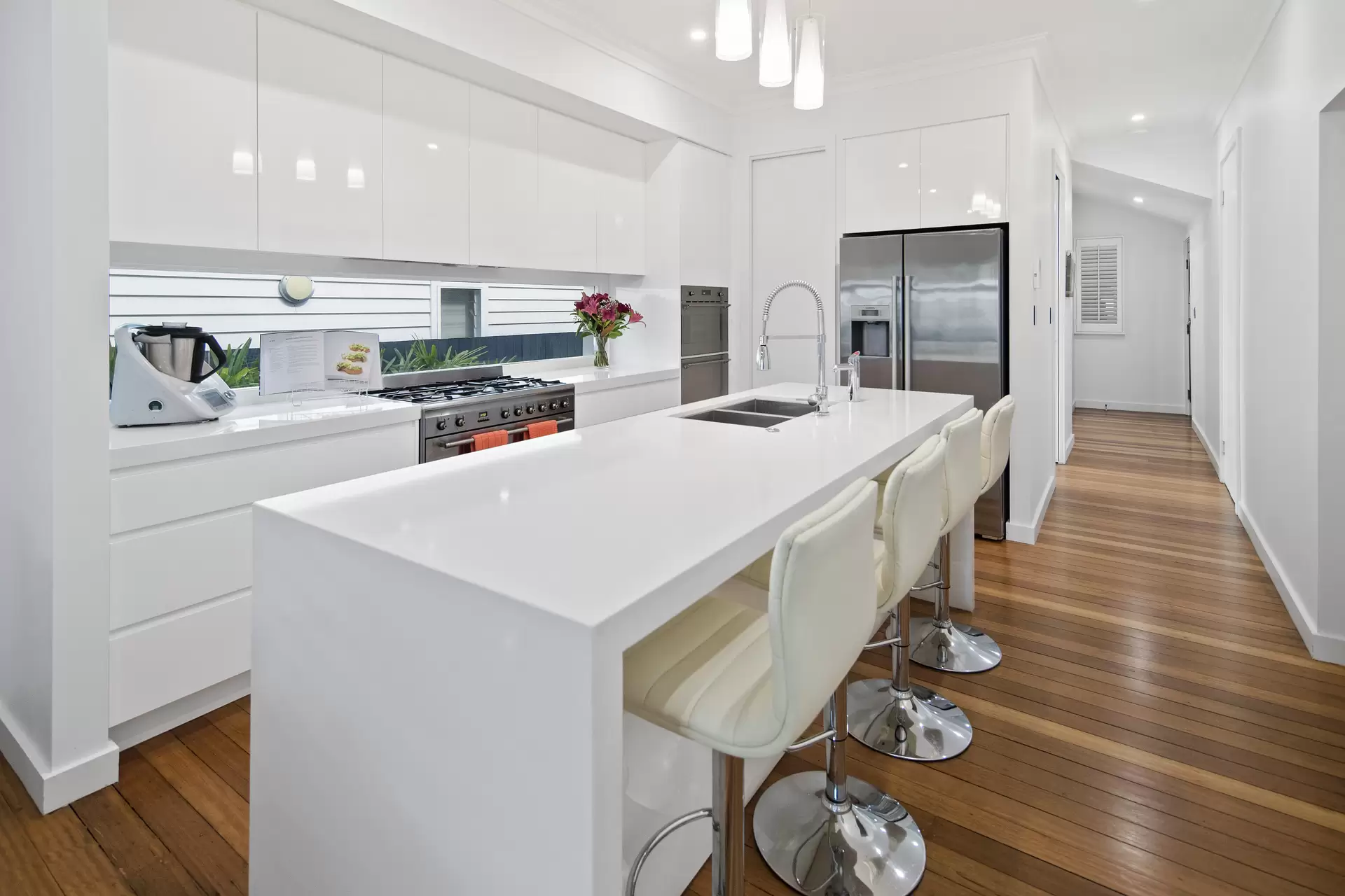 116 Beatrice Terrace, Ascot Sold by  - image 1