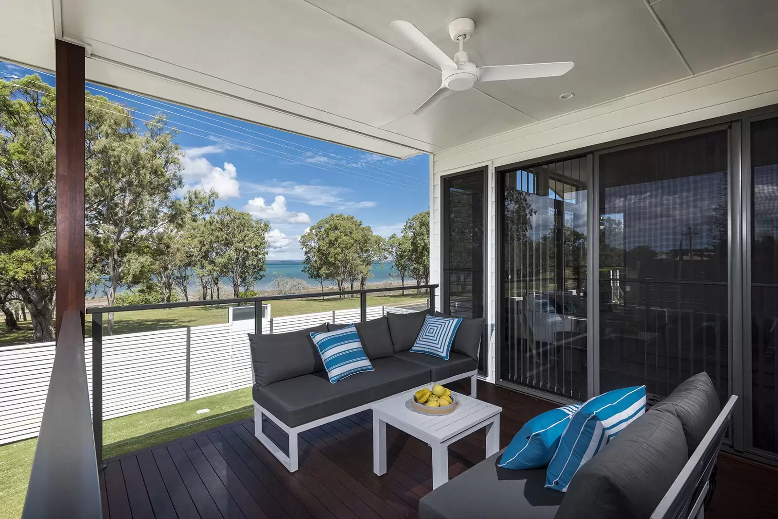 138 Esplanade, Point Vernon Sold by Queensland Sotheby's International Realty - image 1