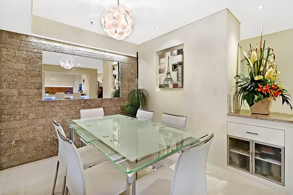 702/1 Peak Avenue, Main Beach Sold by Queensland Sotheby's International Realty - image 1