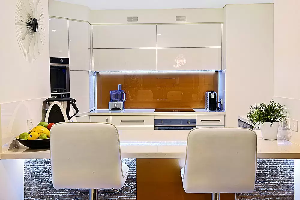 702/1 Peak Avenue, Main Beach Sold by Queensland Sotheby's International Realty - image 1
