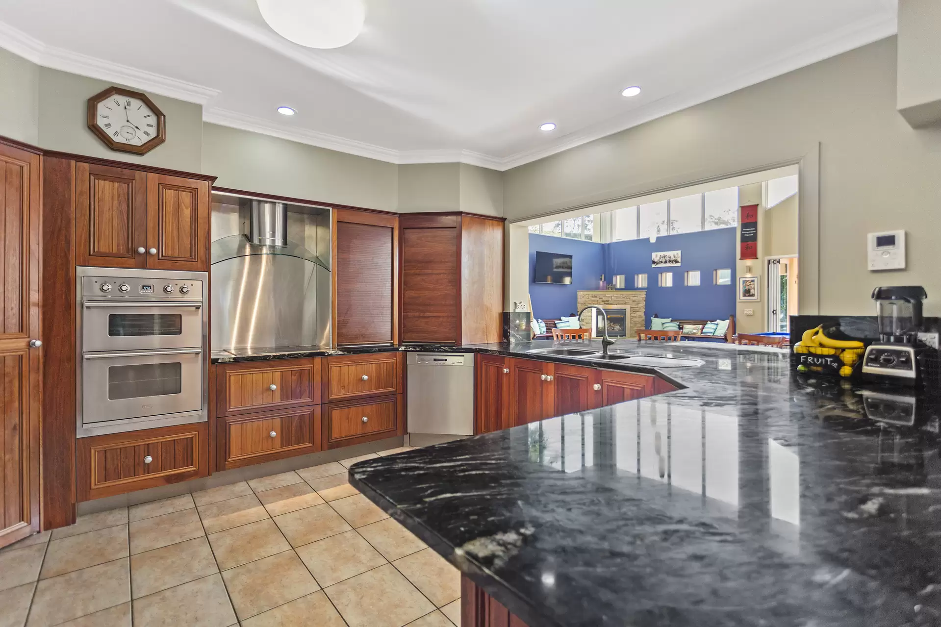 462 Chelsea Road, Ransome Sold by Queensland Sotheby's International Realty - image 1