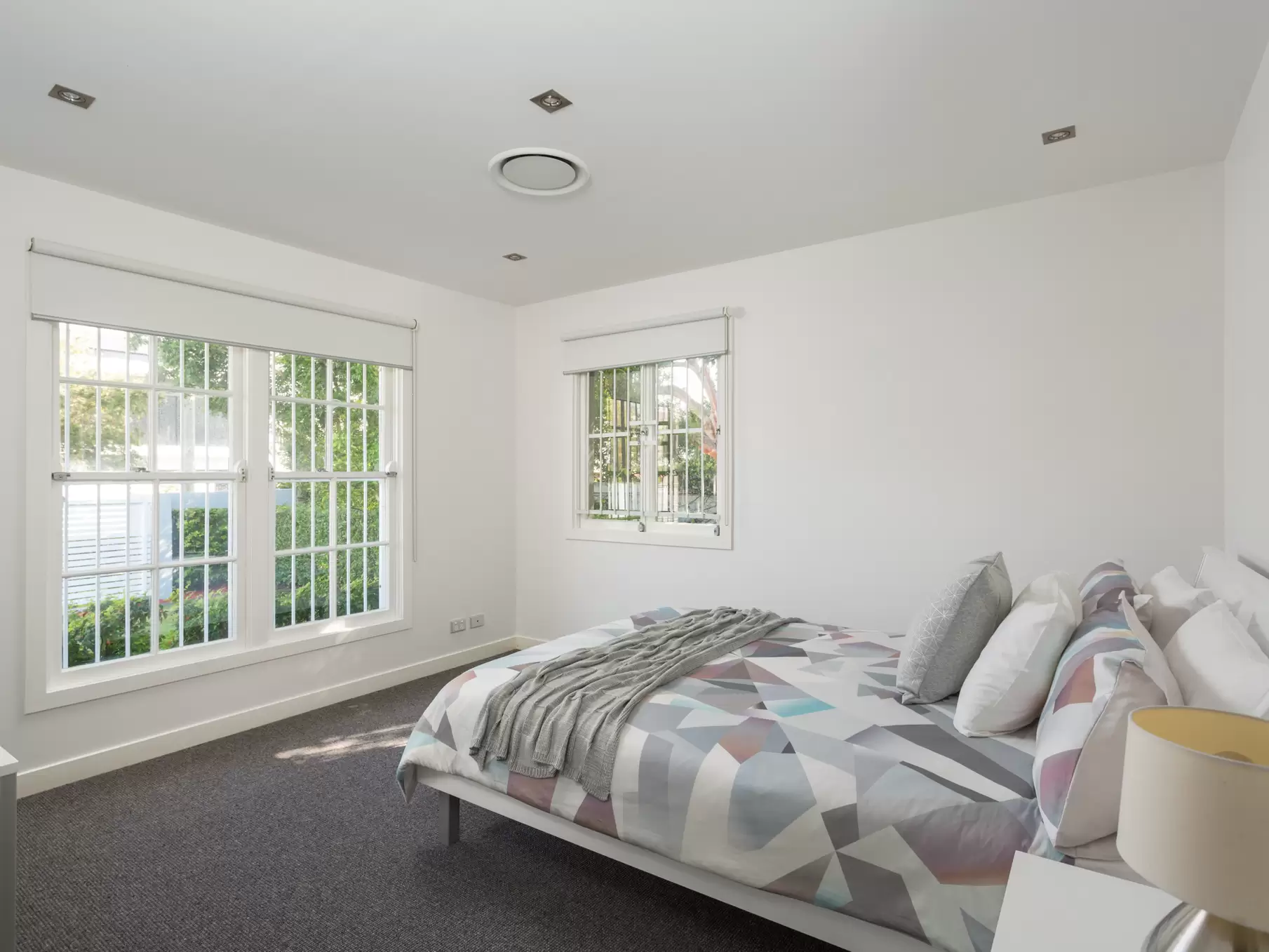 75 Amalfi Drive, Isle Of Capri Sold by Queensland Sotheby's International Realty - image 1