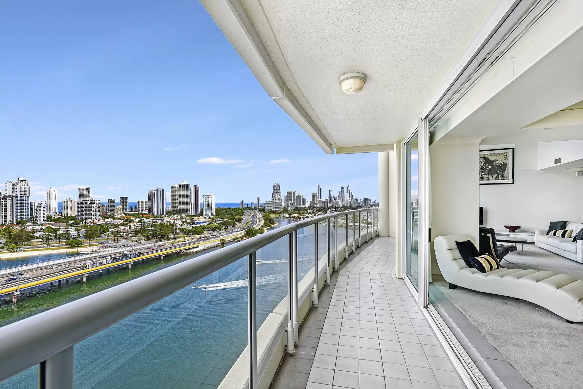 B17-3/75 Brighton Parade, Southport Sold by Queensland Sotheby's International Realty - image 1