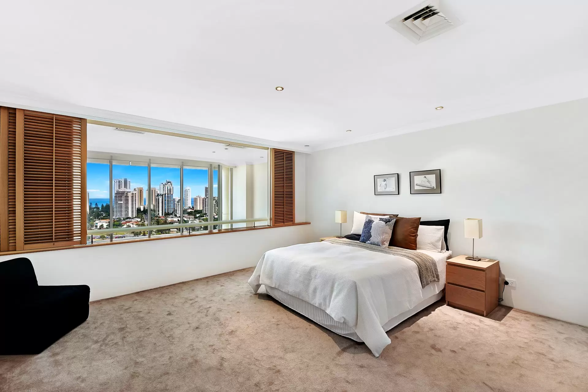 B17-3/75 Brighton Parade, Southport Sold by Queensland Sotheby's International Realty - image 1