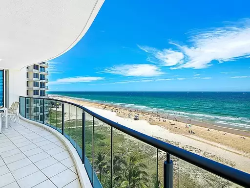 7/15 Northcliffe Terrace, Surfers Paradise Sold by 
