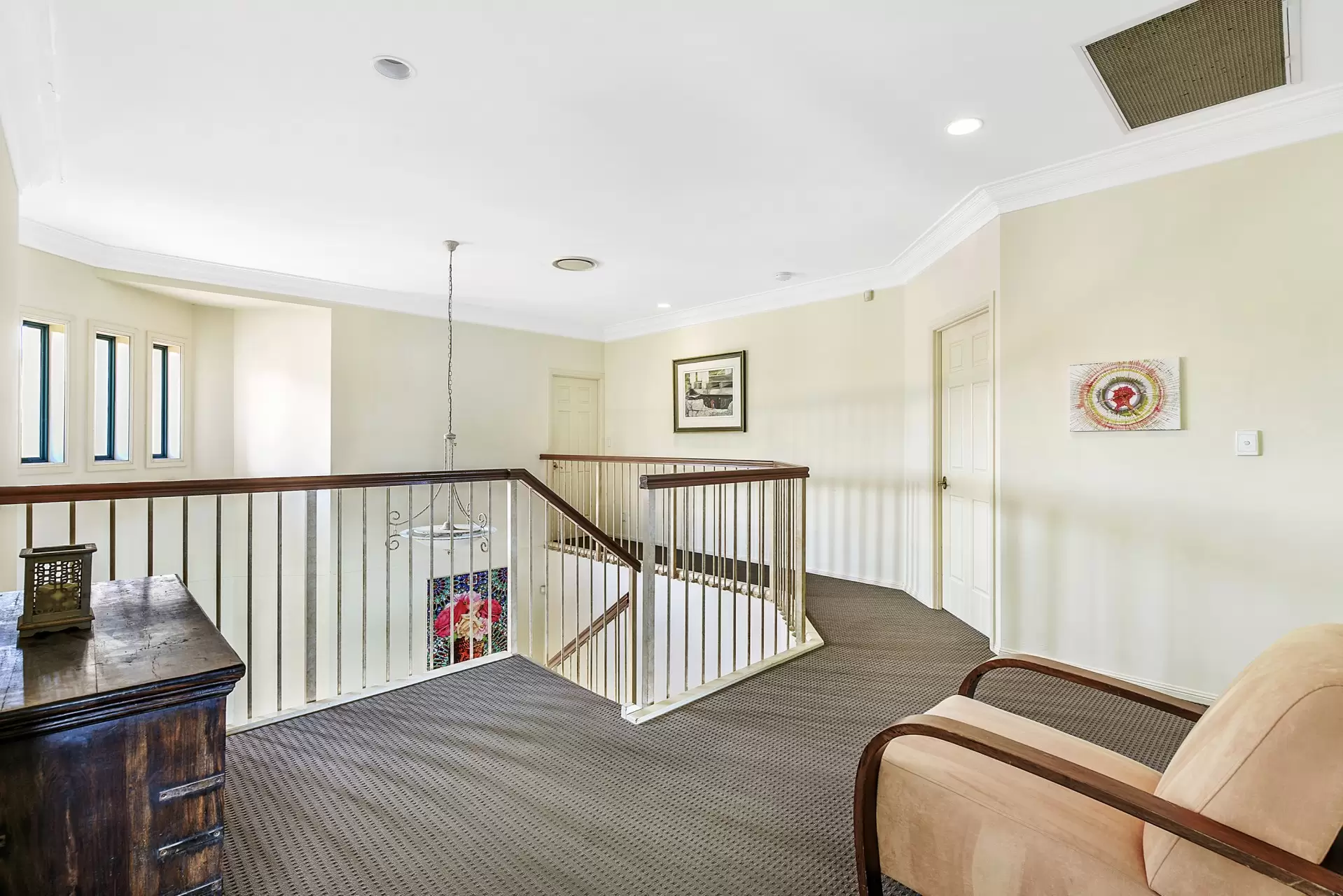 19 King Arthurs Court, Sovereign Islands Sold by Queensland Sotheby's International Realty - image 1