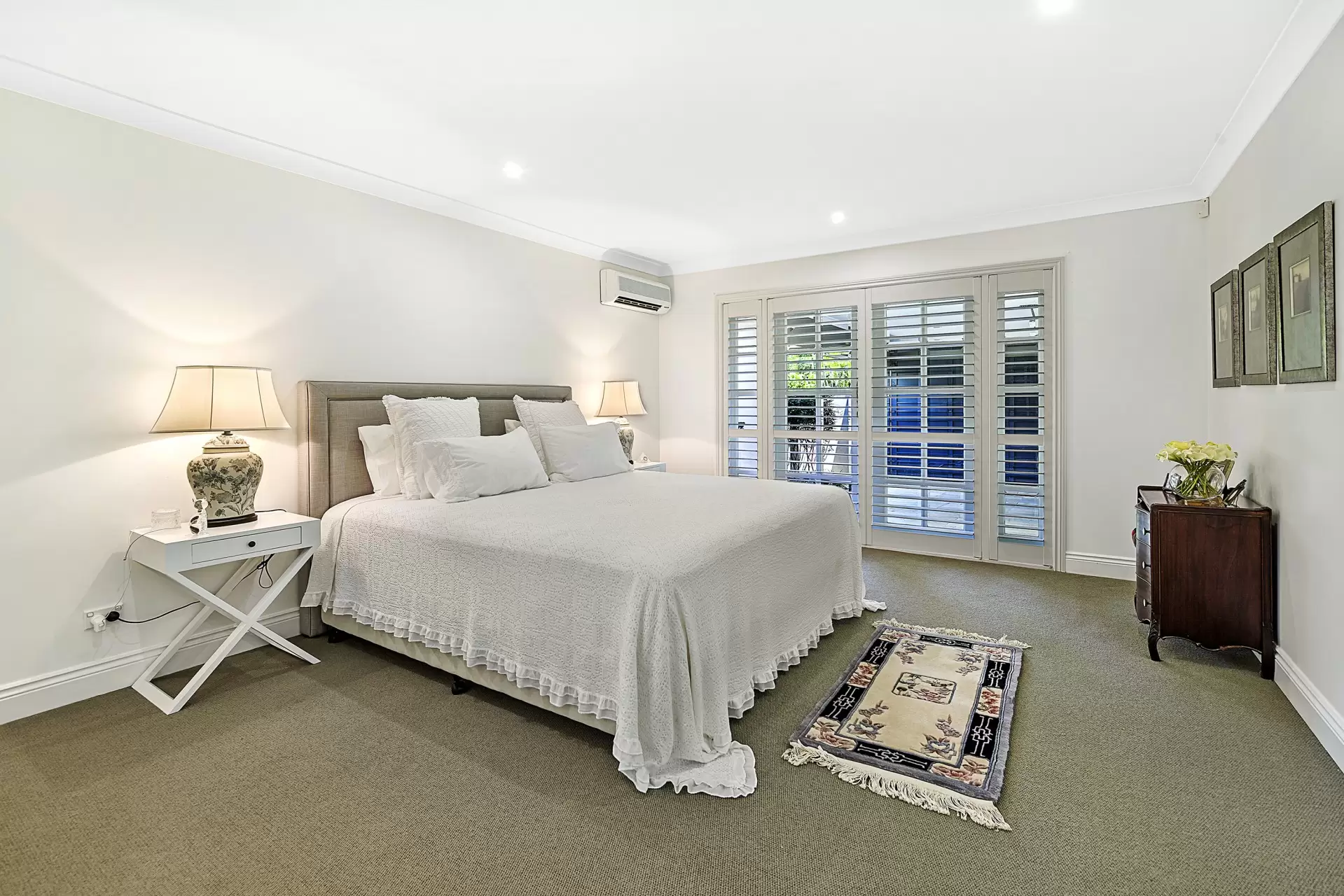 39 Salerno Street, Isle Of Capri Sold by  - image 1