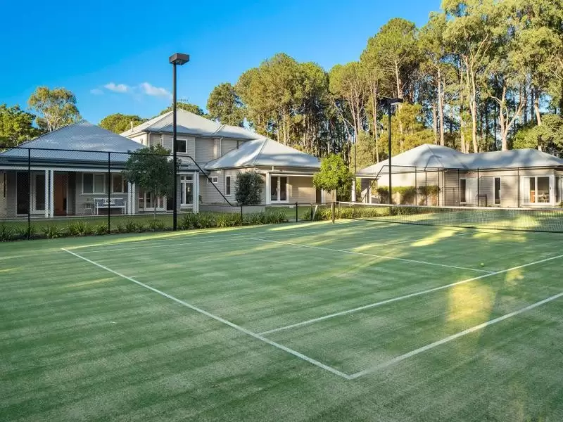443 Formosa Road, Gumdale Sold by Queensland Sotheby's International Realty - image 1
