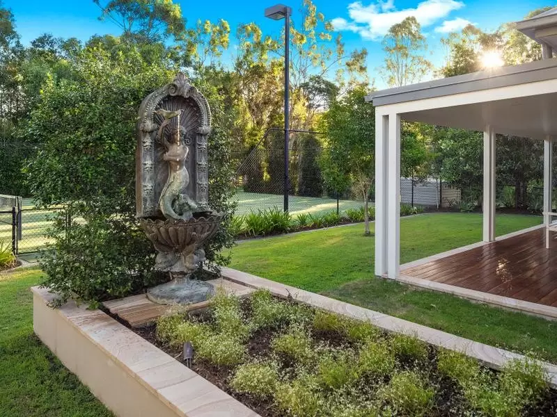 443 Formosa Road, Gumdale Sold by Queensland Sotheby's International Realty - image 1