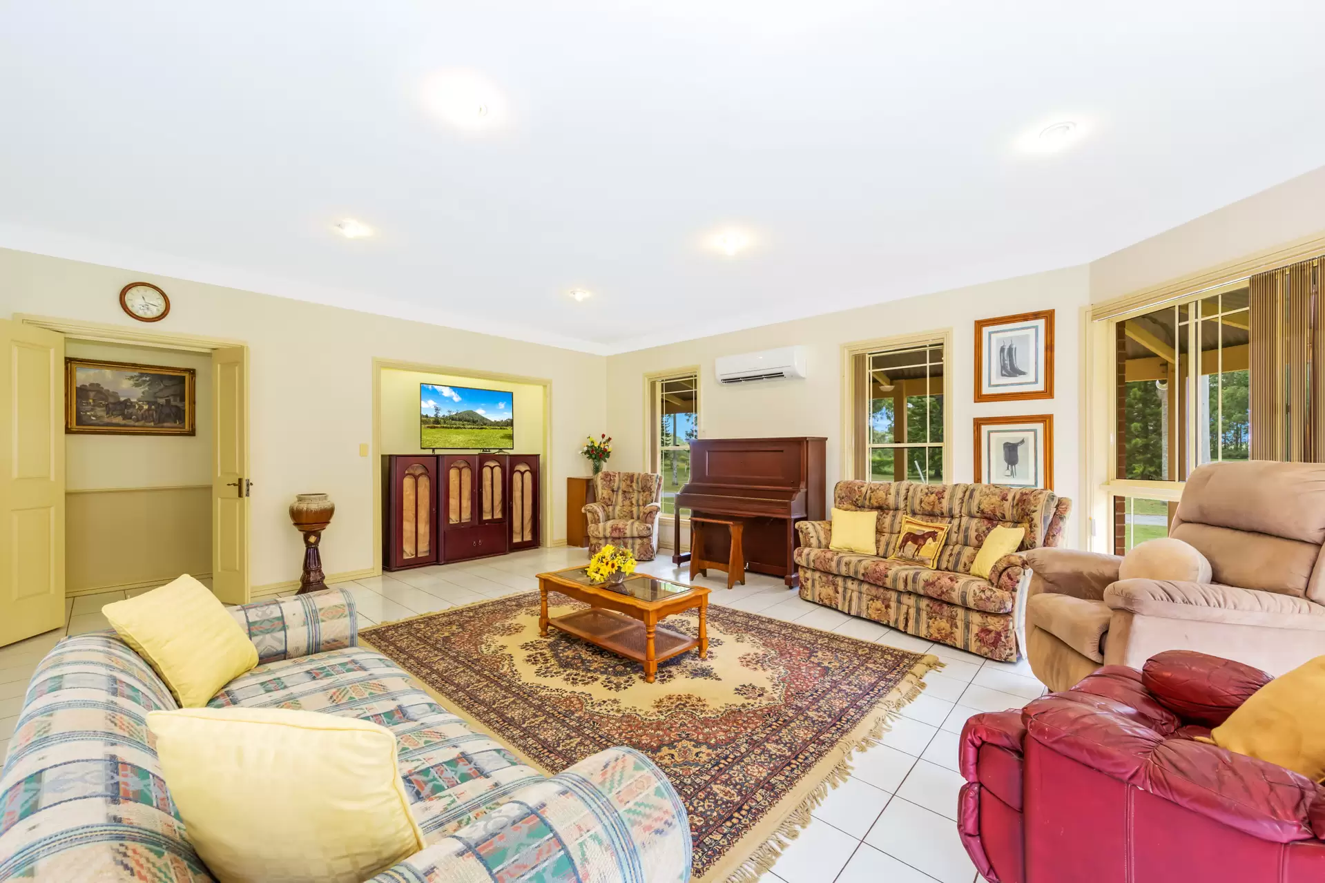 50  McRae Road, Elimbah Sold by Queensland Sotheby's International Realty - image 1