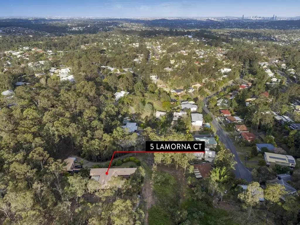 5 Lamorna Court, Ferny Hills Sold by Queensland Sotheby's International Realty - image 1