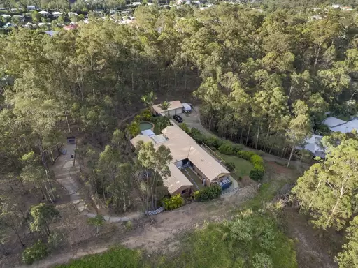 5 Lamorna Court, Ferny Hills Sold by Queensland Sotheby's International Realty